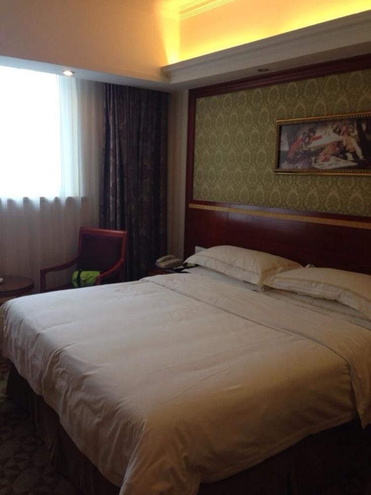 Vienna International Hotel Jingdezheng People Square Exterior foto